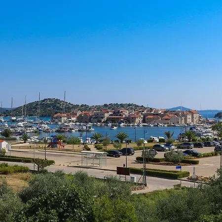 In Tribunj With Sea View, Balcony, Air Conditioning, Wifi 4953-4 Tribunj (Sibenik-Knin)