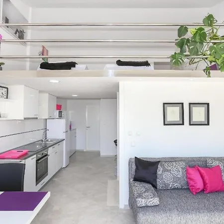 In Tribunj With Sea View, Balcony, Air Conditioning, Wifi 4953-4 *