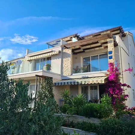 In Tribunj With Sea View, Balcony, Air Conditioning, Wifi 4953-4
