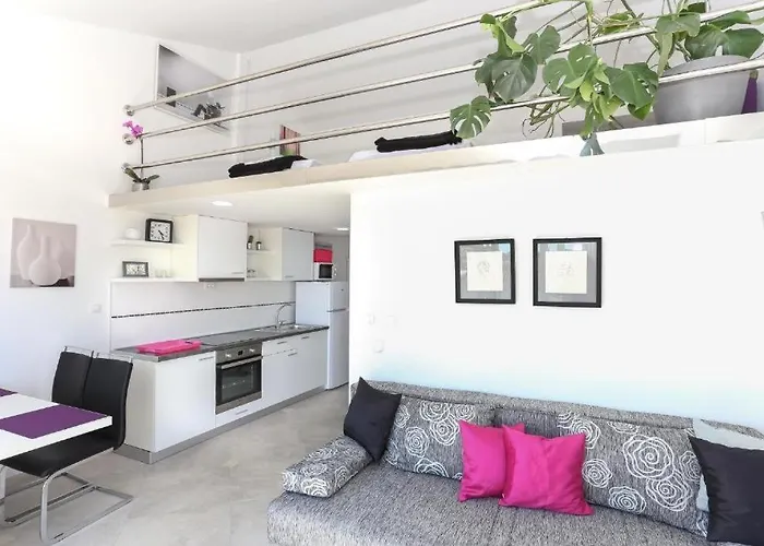 In Tribunj With Sea View, Balcony, Air Conditioning, Wifi 4953-4 Apartament Tribalj