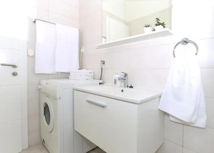 In Tribunj With Sea View, Balcony, Air Conditioning, Wifi 4953-4 Tribalj