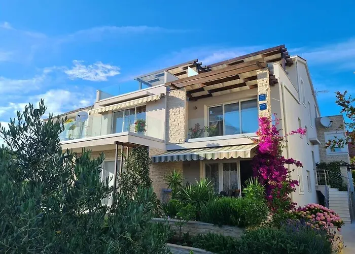 In Tribunj With Sea View, Balcony, Air Conditioning, Wifi 4953-4