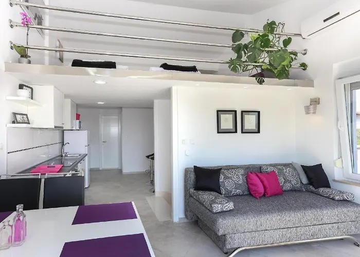 In Tribunj With Sea View, Balcony, Air Conditioning, Wifi 4953-4